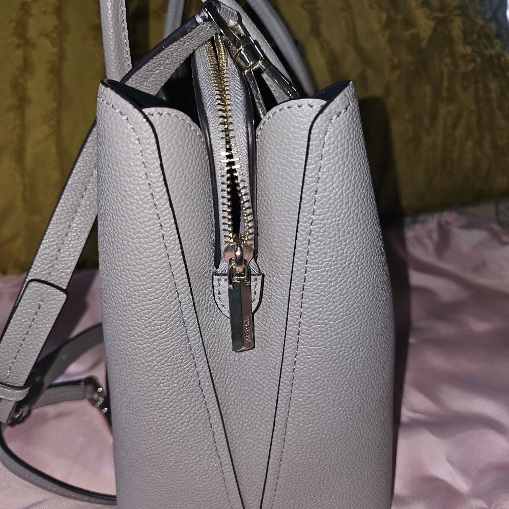Kate Spade triple-compartment satchel convertible  - Taupe color - Picture 8 of 14